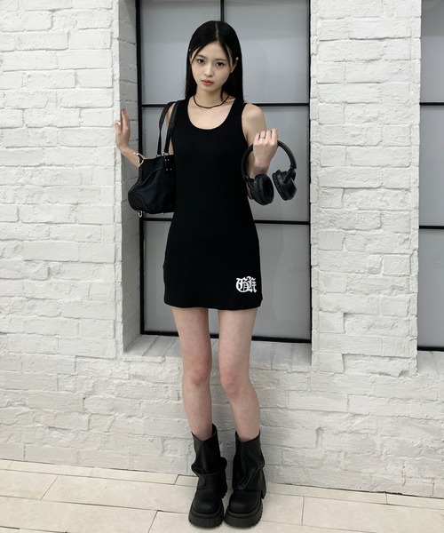 lilful（リルフル）の「裾ワンポイント バックプリント ロング丈タンクトップ ワンピース（ワンピース・レディース・ブラック/ホワイト・M/S）」の16枚目の写真