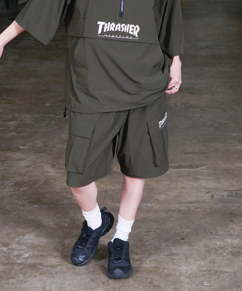 THRASHER(スラッシャー)の「NYLON CARGO SHORTS / スラッシャーロゴ刺繍ナイロンカーゴショーツ(カーゴパンツ・メンズ・グレイッシュベージュ/ブラック/カーキ・LARGE/MEDIUM/X-LARGE)」の7枚目の写真
