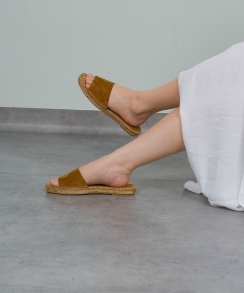 Calzanor（カルザノール）の「【Calzanor】フラット　エスパドリーユ サンダル（サンダル・レディース・ブラウン/チャコールグレー/ブラック・38/36/37）」の6枚目の写真