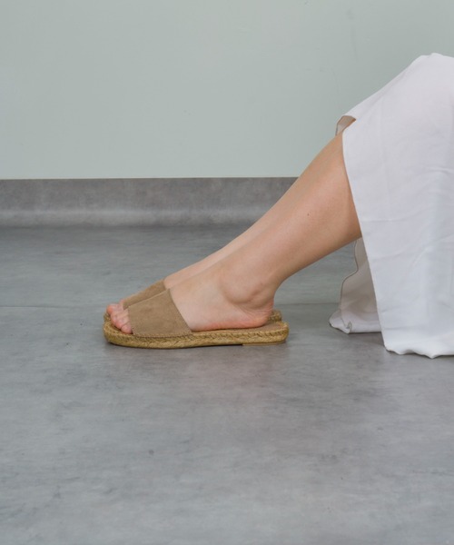 Calzanor（カルザノール）の「【Calzanor】フラット　エスパドリーユ サンダル（サンダル・レディース・ブラウン/チャコールグレー/ブラック・38/36/37）」の20枚目の写真