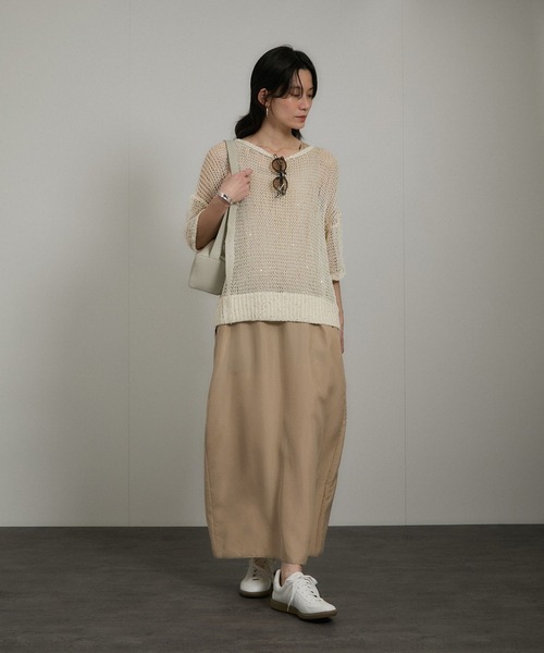 SALON adam et rope'（サロン アダム エ ロペ）の「ギマコットンスパンコールプルオーバー（ニット/セーター・レディース・チャコールグレー/オフホワイト/ブラウン系その他2・FREE）」の11枚目の写真