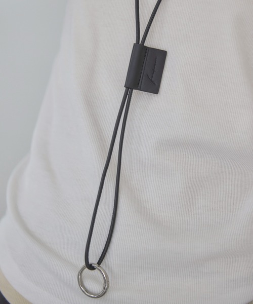 feepur（フェピュール）の「フェイクレザーマルチネックストラップ（スマホグッズ・レディース・ブラック/ワイン・FREE）」の13枚目の写真