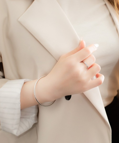 BLOOM（ブルーム）の「ステンレス バングル BLOOM/ブルーム（バングル/リストバンド・レディース・その他・-）」の5枚目の写真