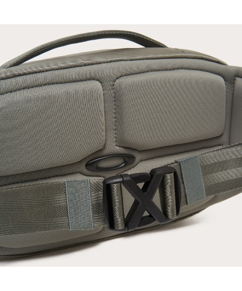 90's 00's OAKLEY ボディバッグ ウエストポーチ メタルロゴ OAKLEY