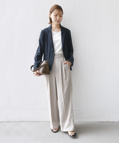 SHIPS（シップス）の「〈手洗い可能〉FUNCTIONAL テーラード ジャケット（セットアップ対応）（テーラードジャケット・レディース・ベージュ/ネイビー・36/38/40）」の22枚目の写真