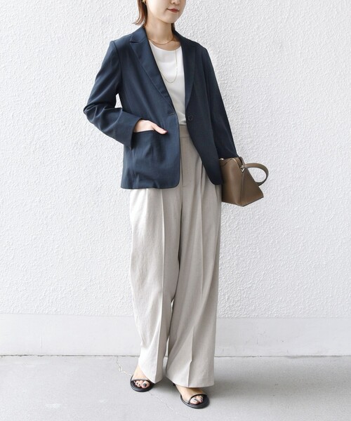 SHIPS（シップス）の「〈手洗い可能〉FUNCTIONAL テーラード ジャケット（セットアップ対応）（テーラードジャケット・レディース・ベージュ/ネイビー・36/38/40）」の19枚目の写真