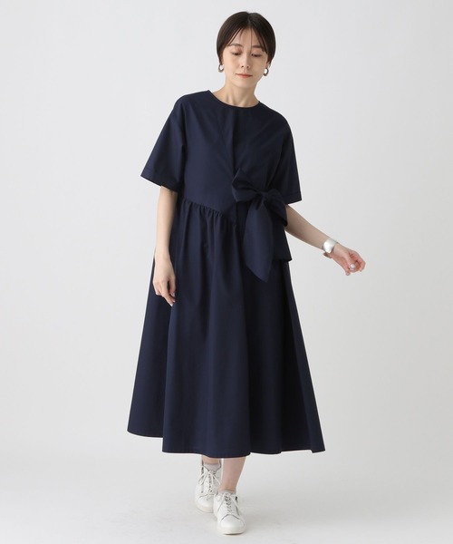 Elura（エルーラ）の「アイロンいらずハリ感ワンピース〈低身長サイズあり〉/450243（ワンピース・レディース・ライトブルー/ホワイト/ネイビー・FREE）」の3枚目の写真