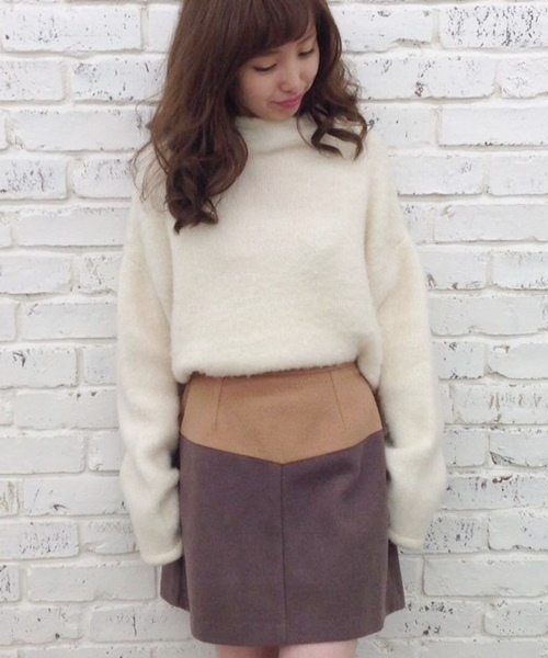 Chico（チコ）の「【who's who Chico】配色切替台形スカート（スカート・レディース・ホワイト/グレー/ブラック/ブラウン・FREE）」の4枚目の写真