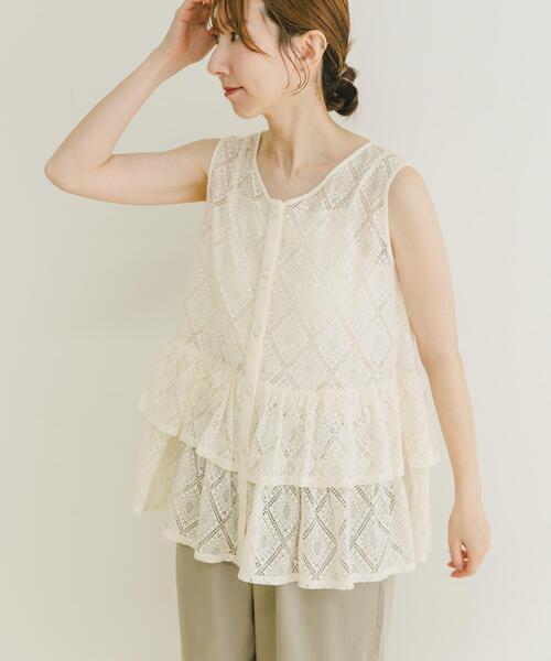 ITEMS URBANRESEARCH（アイテムズ アーバンリサーチ）の「シアースパンコールペプラムトップス（その他トップス・レディース・ブラック/ライトベージュ・FREE）」の4枚目の写真