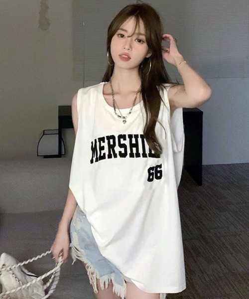 VIBGYOR（ヴィブジョー）の「[NARULA/ナルラ]ルーズシルエット カレッジロゴ風 ノースリーブ Tシャツ(CZ)（Tシャツ/カットソー・レディース・ホワイト/ベージュ/ホワイト系・FREE）」の10枚目の写真