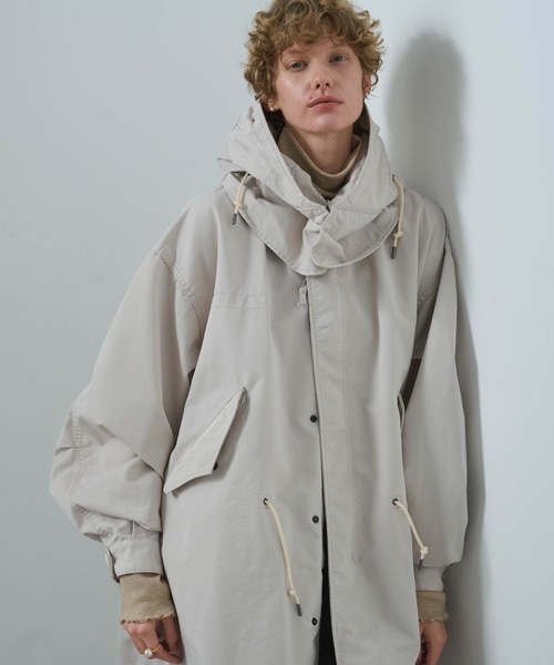 kha:ki（カーキ）の「「KHA:KI / カーキ」NEW TYPE-65 COAT（ミリタリージャケット・レディース・オフホワイト/ブラック/マルチ/オリーブ・1）」の2枚目の写真