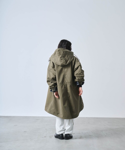 kha:ki（カーキ）の「「KHA:KI / カーキ」NEW TYPE-65 COAT（ミリタリージャケット・レディース・オフホワイト/ブラック/マルチ/オリーブ・1）」の19枚目の写真