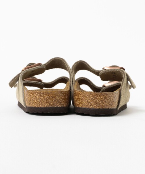 BIRKENSTOCK（ビルケンシュトック）の「BIRKENSTOCK / ARIZONA Kids スエード サンダル（17～22cm）（サンダル・キッズ・ベージュ・27/28/30/31/33/34）」の10枚目の写真