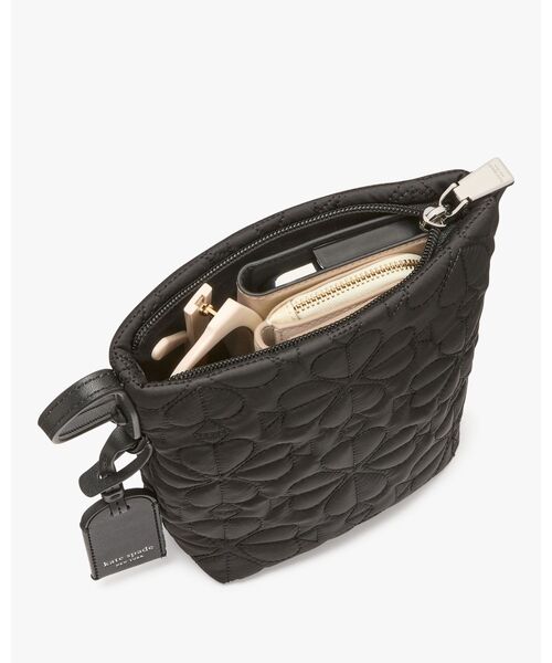 kate spade new york（ケイトスペード ニューヨーク）の「ティリー キルテッド スモール クロスボディ（ショルダーバッグ・レディース・ブラック・ONESIZE）」の7枚目の写真