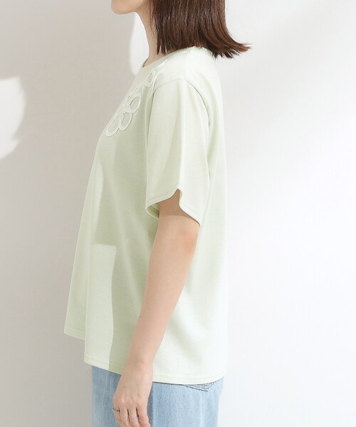 Cutie Blonde(キューティーブロンド)の「【S-LL】コーデの主役になる コード刺繍デザインTシャツ(Tシャツ/カットソー・レディース・ライトグリーン系1/グレー系その他2/ホワイト系1・03/02/01/04)」の17枚目の写真