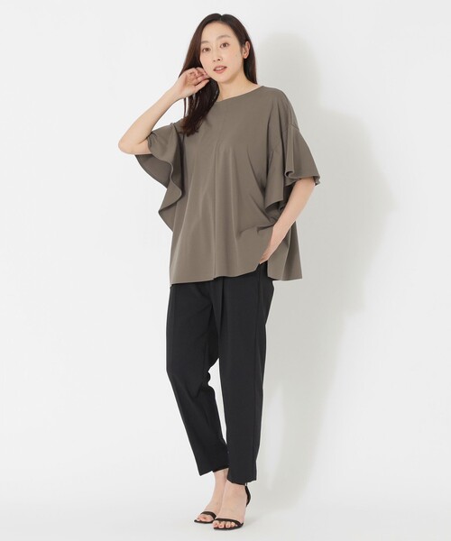 S.ESSENTIALS(エスエッセンシャルズ)の「【DRESOPHY】フレアスリーブカットソー(Tシャツ/カットソー・レディース・ブラック/レッド系その他/カーキ・38)」の12枚目の写真
