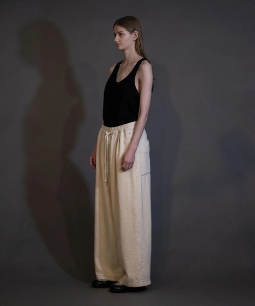 my beautiful landlet(マイビューティフルランドレット)の「【my beautiful landlet】SOFT DENIM PANTS(デニムパンツ・メンズ・ブラック/インディゴブルー/キナリ・1/2/0)」の5枚目の写真