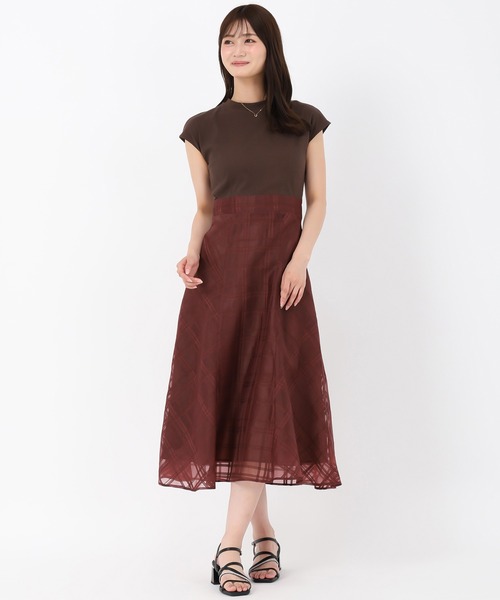 MISCH MASCH(ミッシュマッシュ)の「シアーチェックドッキングワンピース(ワンピース・レディース・アイボリー/ブラック/レッド・フリ-)」の8枚目の写真