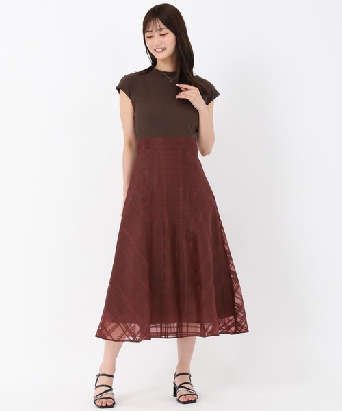 MISCH MASCH(ミッシュマッシュ)の「シアーチェックドッキングワンピース(ワンピース・レディース・アイボリー/ブラック/レッド・フリ-)」の9枚目の写真