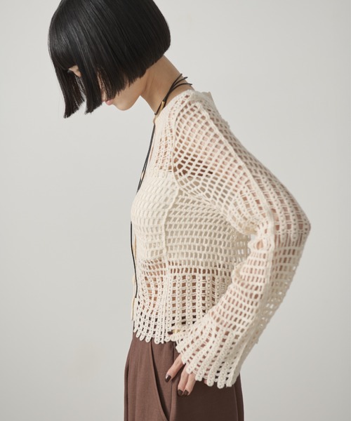 AIC.(エーアイシー)の「フレアスリーブクロシェ編みカーディガン(カーディガン/ボレロ・レディース・キナリ/ブラック・FREE)」の7枚目の写真