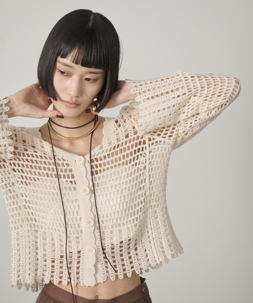 AIC.(エーアイシー)の「フレアスリーブクロシェ編みカーディガン(カーディガン/ボレロ・レディース・キナリ/ブラック・FREE)」の10枚目の写真