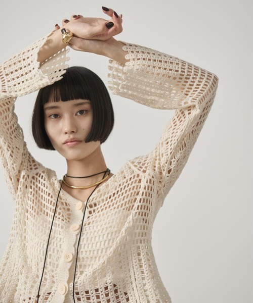 AIC.(エーアイシー)の「フレアスリーブクロシェ編みカーディガン(カーディガン/ボレロ・レディース・キナリ/ブラック・FREE)」の11枚目の写真