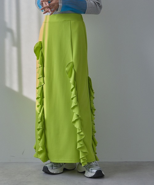 bohmal(ボマール)の「ポンチフリルナロースカート(スカート・レディース・ブラック/ブルー/パープル/ライム/レッド・MEDIUM/LARGE)」の1枚目の写真