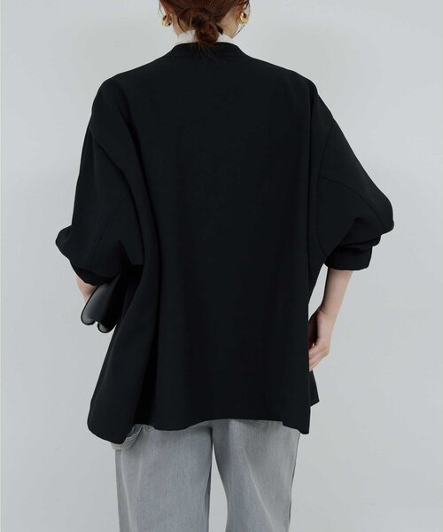 GALLARDAGALANTE（ガリャルダガランテ）の「【web限定予約追加】ジャージードルマンジャケット（ノーカラージャケット・レディース・グレイッシュベージュ/ブラック・FREE）」の22枚目の写真