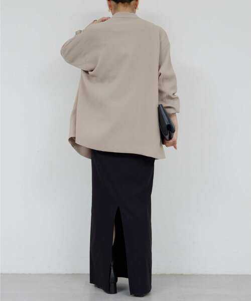 GALLARDAGALANTE（ガリャルダガランテ）の「【web限定予約追加】ジャージードルマンジャケット（ノーカラージャケット・レディース・グレイッシュベージュ/ブラック・FREE）」の11枚目の写真