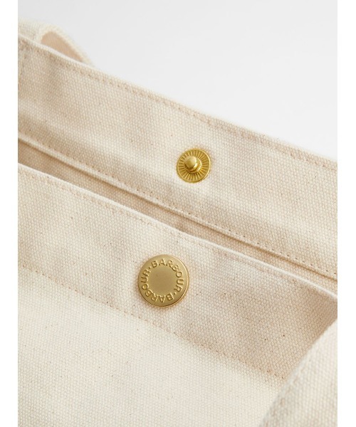 Barbour(バブアー)の「ロゴ トートバッグ(トートバッグ・メンズ・ベージュ/グリーン・ONE SIZE)」の8枚目の写真