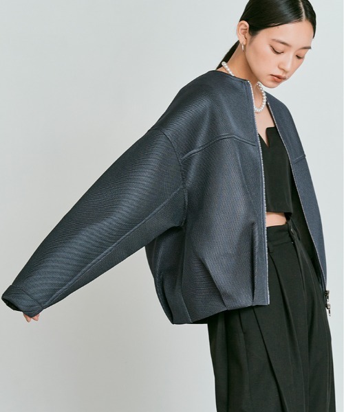 W:Huku（フーク）の「軽量 ハニカム メッシュ ライト ブルゾン / Honeycomb Mesh Lightweight Blouson（ブルゾン・レディース・チャコール/ブラウン/ブラック・FREE）」の6枚目の写真