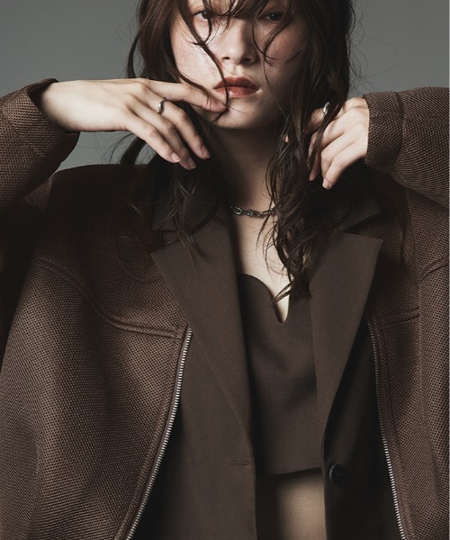 W:Huku（フーク）の「軽量 ハニカム メッシュ ライト ブルゾン / Honeycomb Mesh Lightweight Blouson（ブルゾン・レディース・チャコール/ブラウン/ブラック・FREE）」の8枚目の写真