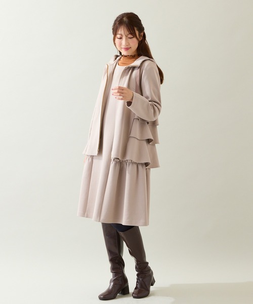 Rose Tiara（ローズティアラ）の「ダンボールニットフリルパーカー（パーカー・レディース・ブラック/ベージュ・42/38/46）」の8枚目の写真