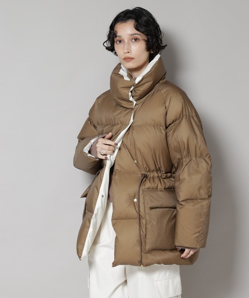 西川ダウン(R)」バイカラーボリュームダウン（ダウンジャケット/コート