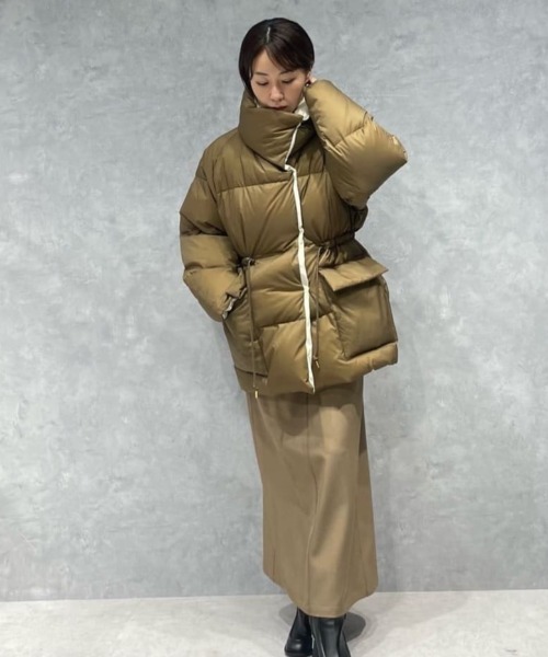 西川ダウン(R)」バイカラーボリュームダウン（ダウンジャケット/コート