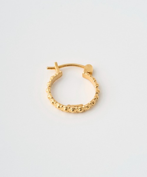 Juha(ユハ)の「PIERCE - LACE - GOLD(ピアス(片耳用)・メンズ・ゴールド・FREE)」の1枚目の写真