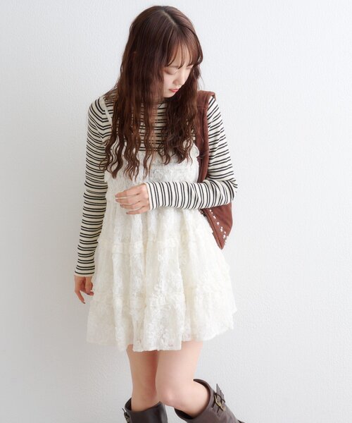 w closet（ダブルクローゼット）の「立体レースミニキャミワンピース（ワンピース・レディース・サックスブルー/ブラック/アイボリー/ブラウン/ホワイト系その他/ブラック系その他・FREE）」の10枚目の写真