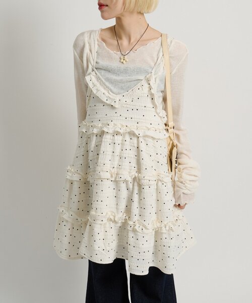 w closet（ダブルクローゼット）の「立体レースミニキャミワンピース（ワンピース・レディース・サックスブルー/ブラック/アイボリー/ブラウン/ホワイト系その他/ブラック系その他・FREE）」の22枚目の写真