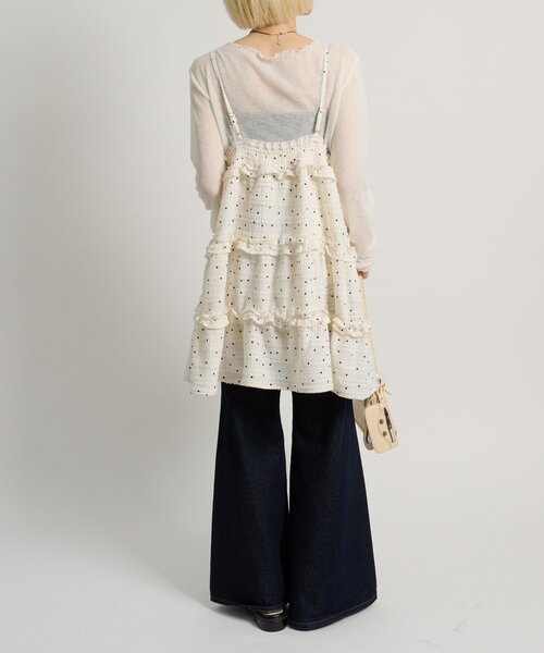 w closet（ダブルクローゼット）の「立体レースミニキャミワンピース（ワンピース・レディース・サックスブルー/ブラック/アイボリー/ブラウン/ホワイト系その他/ブラック系その他・FREE）」の19枚目の写真