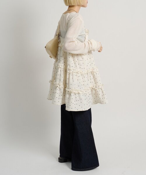 w closet（ダブルクローゼット）の「立体レースミニキャミワンピース（ワンピース・レディース・サックスブルー/ブラック/アイボリー/ブラウン/ホワイト系その他/ブラック系その他・FREE）」の18枚目の写真