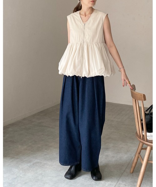She's Closet(シーズクローゼット)の「Vネックダブルジップチュールレイヤードバルーンペプラムベスト(ベスト・レディース・アイボリー/カーキ/ブラック・FREE)」の12枚目の写真