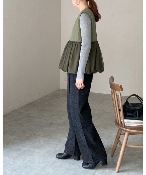 She's Closet(シーズクローゼット)の「Vネックダブルジップチュールレイヤードバルーンペプラムベスト(ベスト・レディース・アイボリー/カーキ/ブラック・FREE)」の16枚目の写真