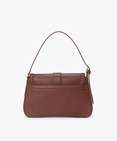 agnes b.（アニエスベー）の「レザー ミディアム ショルダーバッグ"Ingrid" ZAS04-01（ショルダーバッグ・レディース・ブラウン・FREE）」の2枚目の写真
