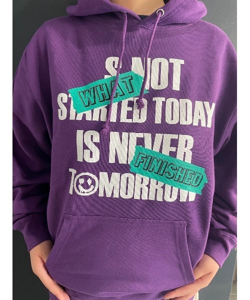 WORLD WIDE LOVE!(ワールドワイドラブ)の「WHAT フーディー(パーカー・レディース・ブラック/パープル/トップグレー・1)」の18枚目の写真