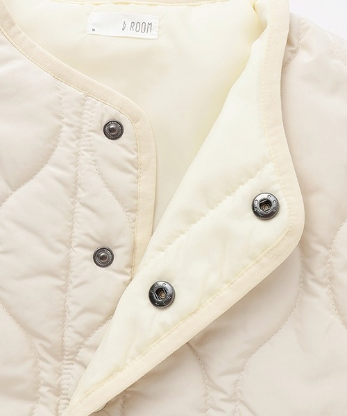 b・ROOM（ビールーム）の「【組み合わせ自由シリーズ】キルティングベスト（ベスト・キッズ・ベージュ/カーキ/ブラック/アイボリー・SMALL/MEDIUM/LARGE）」の16枚目の写真