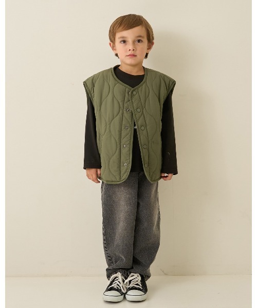 b・ROOM（ビールーム）の「【組み合わせ自由シリーズ】キルティングベスト（ベスト・キッズ・ベージュ/カーキ/ブラック/アイボリー・SMALL/MEDIUM/LARGE）」の15枚目の写真