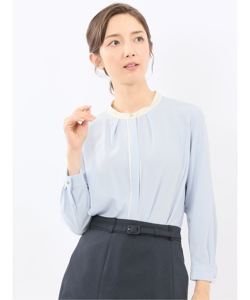 m.f.editorial（エムエフエディトリアル）の「【ストレッチ イージーケア UVカット】m.f.エディトリアル レディース バンドカラー配色 比翼 長袖ブラウス（シャツ/ブラウス・レディース・アイボリー/サックスブルー/グレー系その他2/ベージュ・LARGE/MEDIUM）」の7枚目の写真