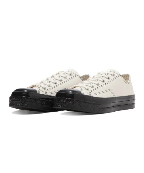 CONVERSE(コンバース)の「CONVERSE ALL STAR SQUARETOE LE OX(コンバース オールスター スクエアトウ LE OX)(スニーカー・メンズ・ホワイト系/ブラック系・28cm/25.5cm/23cm/29cm/23.5cm/22.5cm/24cm/24.5cm/25cm/26.5cm/27cm/27.5cm/26cm)」の1枚目の写真
