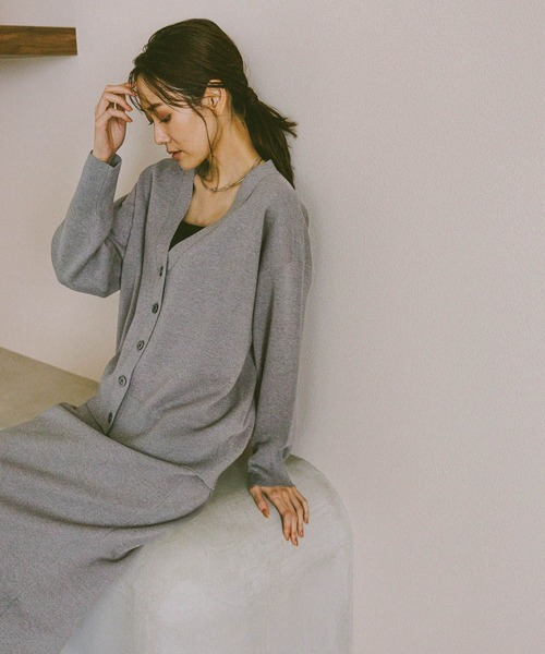 GLOBAL WORK（グローバルワーク）の「スウェットライクVネックカーディガン/571348（カーディガン/ボレロ・レディース・フューシャピンク/グリーン系その他6/グレー/ブラック/アイボリー・MEDIUM/LARGE）」の10枚目の写真