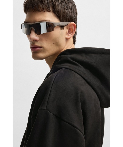 BOSS(ボス)の「プルオーバー スクエアロゴ フーディ(パーカー・メンズ・ブラック・M/XXL/L/XS/XL/S)」の2枚目の写真